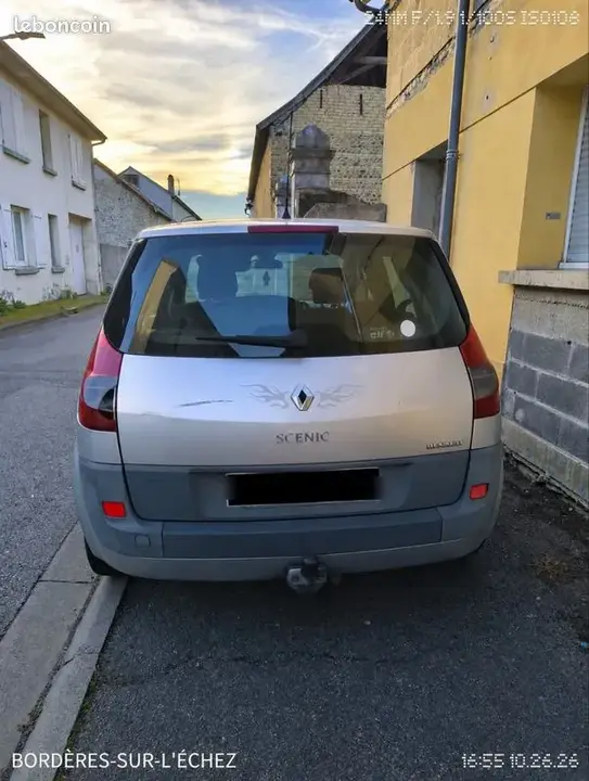 Renault Scenic 2007 photo 2