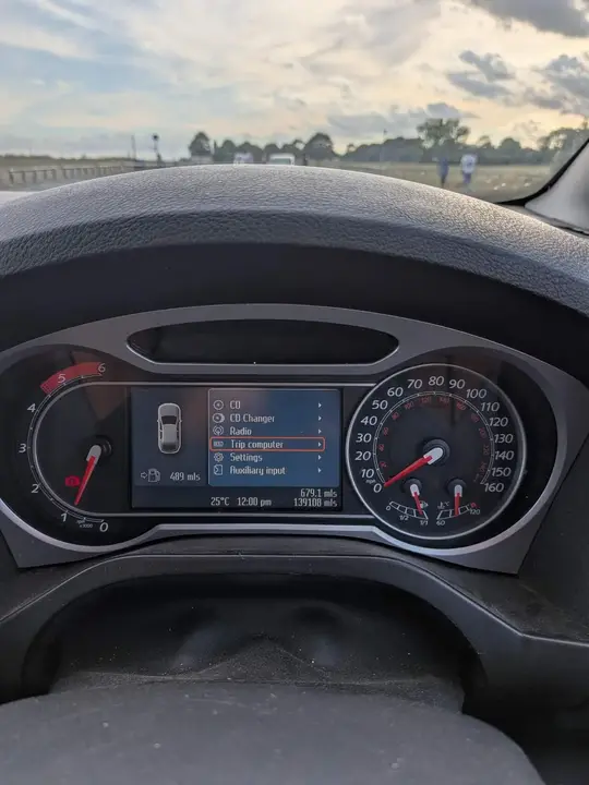 Ford S-Max 2010 photo 5