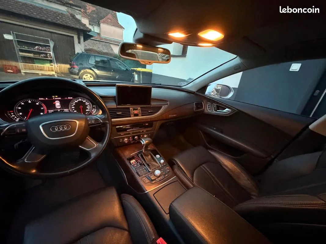 Audi A7 2010 photo 3