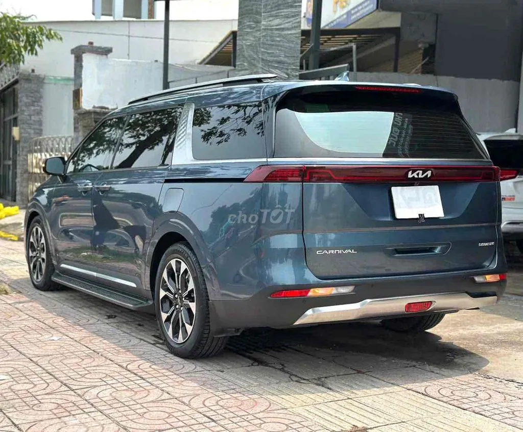 Kia Carnival 2024 photo 3