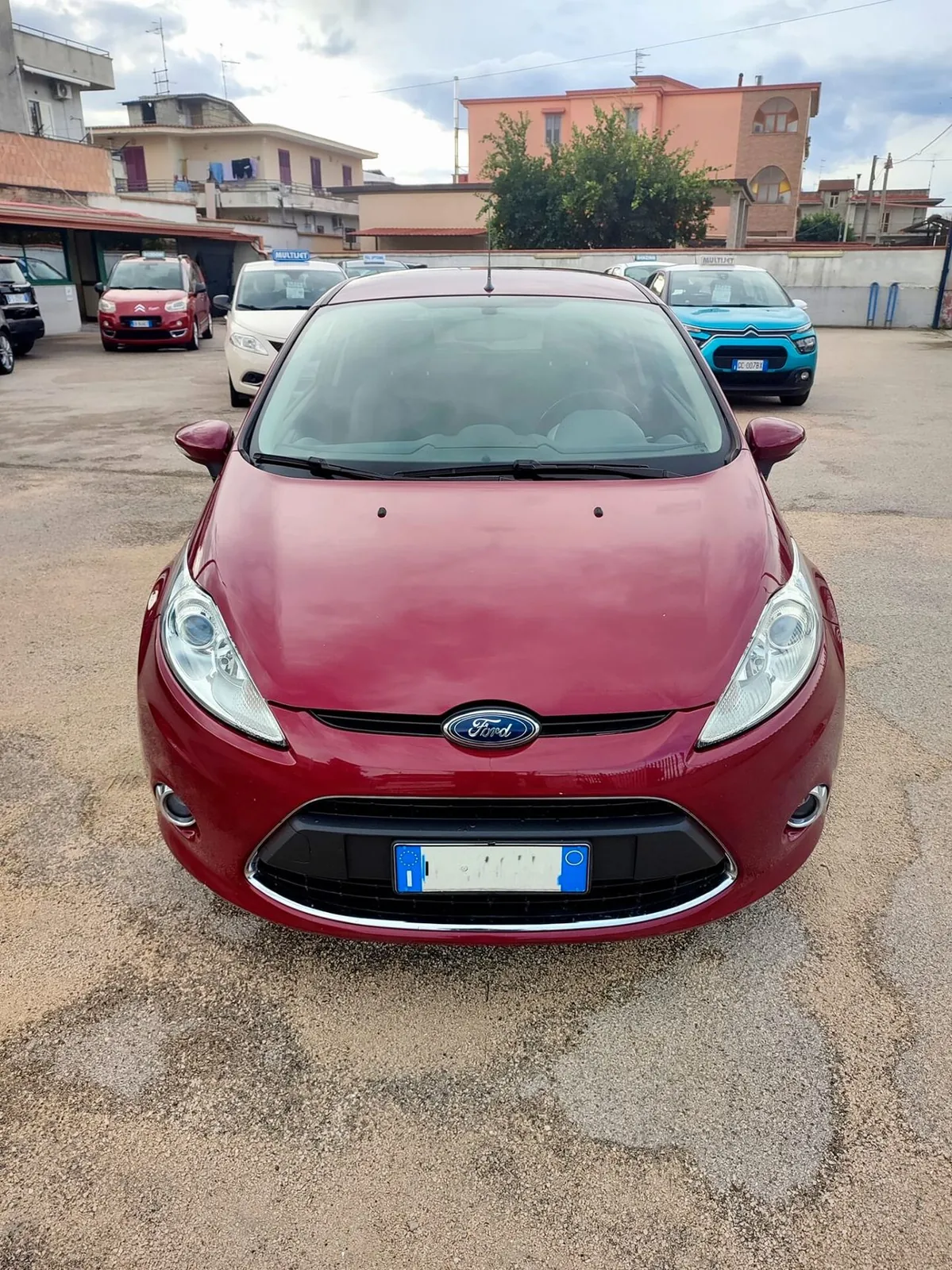 Ford Fiesta 2009 photo 2
