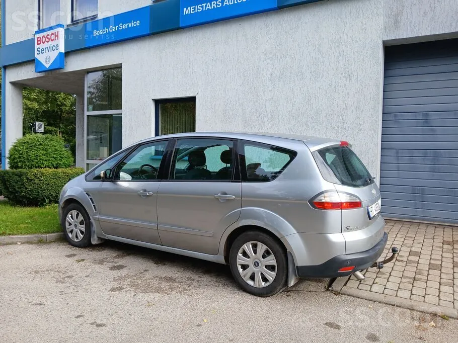 Ford S-Max