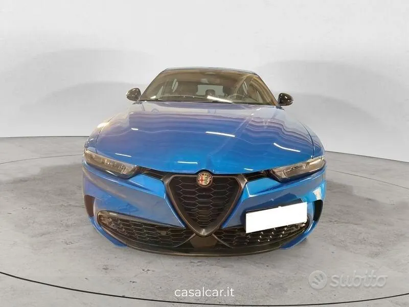 Alfa Romeo Tonale 2023 photo 2