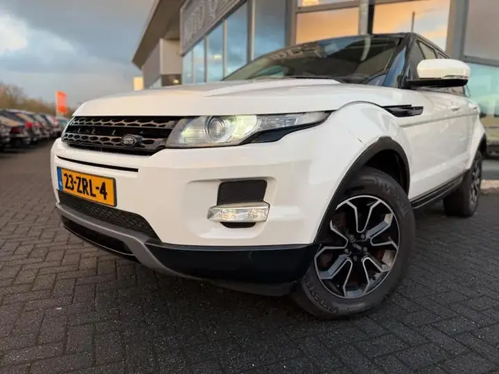 Land Rover Range Rover Evoque 2013 photo 2
