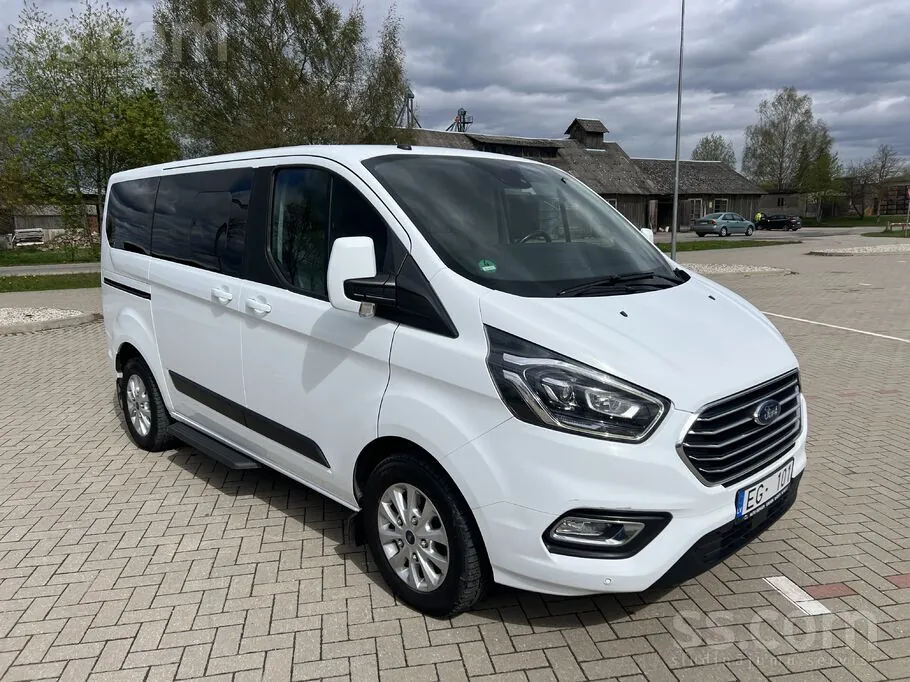 Ford Tourneo Custom 2018 photo 3