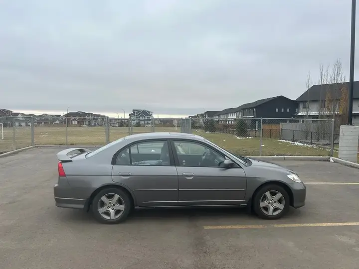 Honda Civic 2004 photo 4