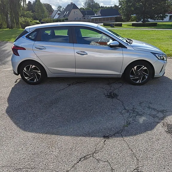 Hyundai I20 2023 photo 2