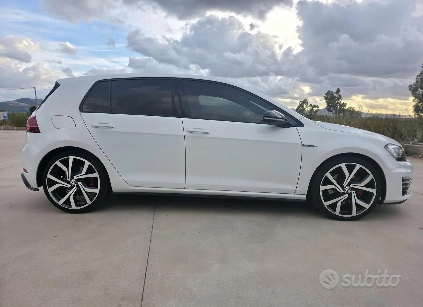 Volkswagen Golf Vii 2016 photo 2