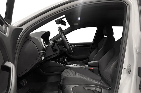 Audi A3 2017 photo 2