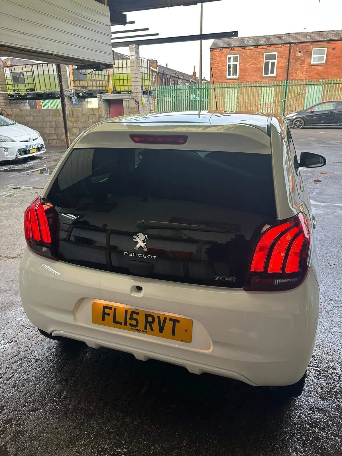 Peugeot 108 2015 photo 4
