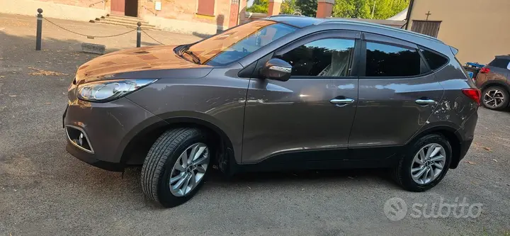 Hyundai Ix35 2012 photo 3