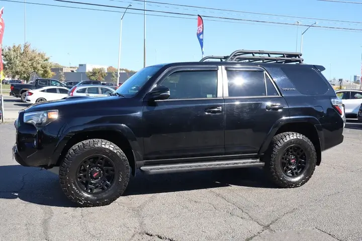 Toyota 4Runner 2019 photo 3