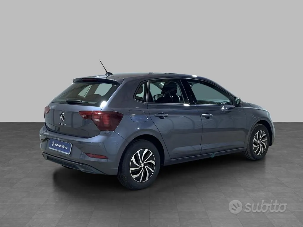 Volkswagen Polo 2023 photo 2