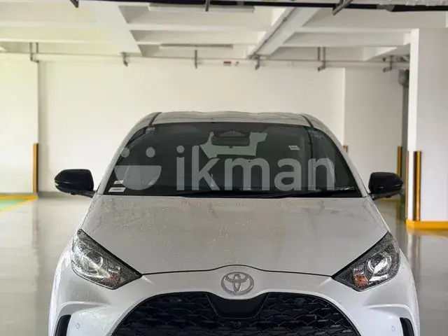 Toyota Yaris X