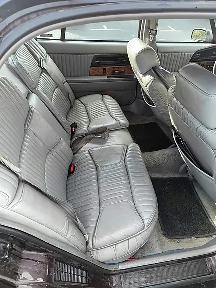 Buick Park Avenue 1993 photo 4