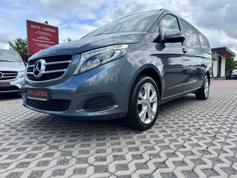 Mercedes-Benz V250
