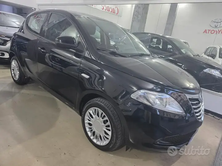Lancia Ypsilon 2013 photo 3