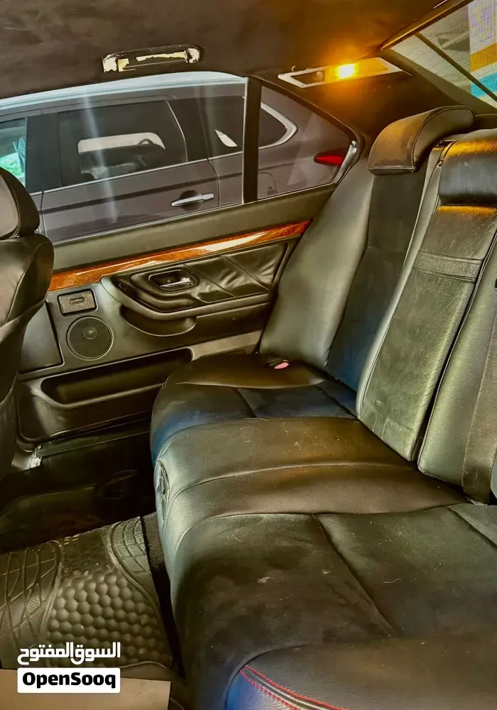 BMW 7 Series 2000 photo 3