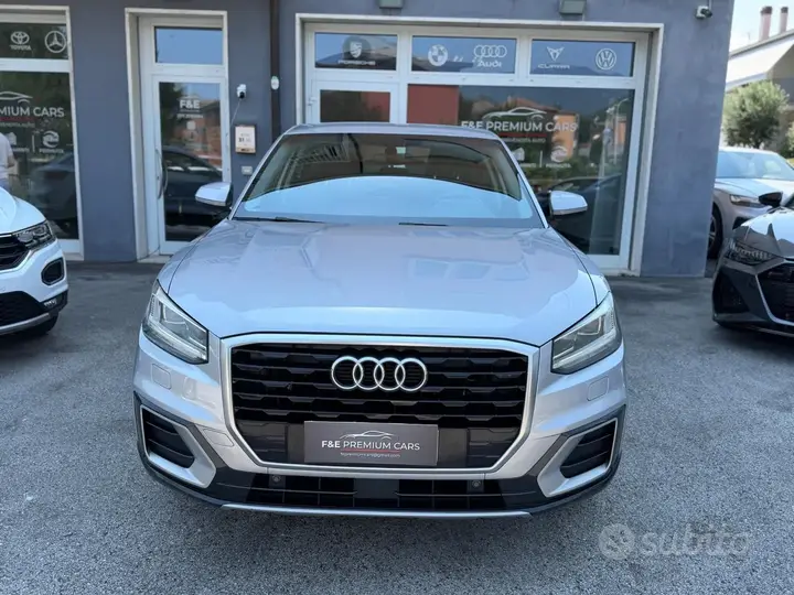 Audi Q2 2017 photo 2