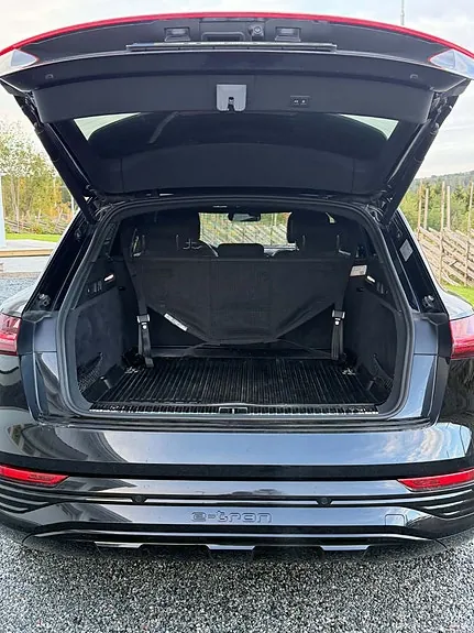 Audi Q8 E-Tron 2024 photo 5
