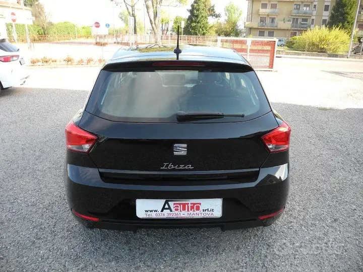 Seat Ibiza 2023 photo 4