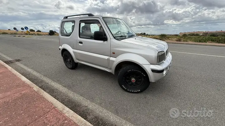 Suzuki Jimny 2001 photo 2