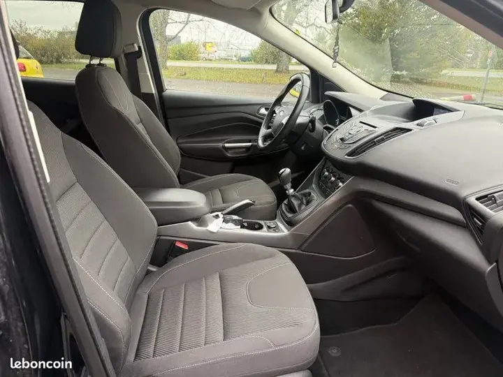 Ford Kuga 2015 photo 5