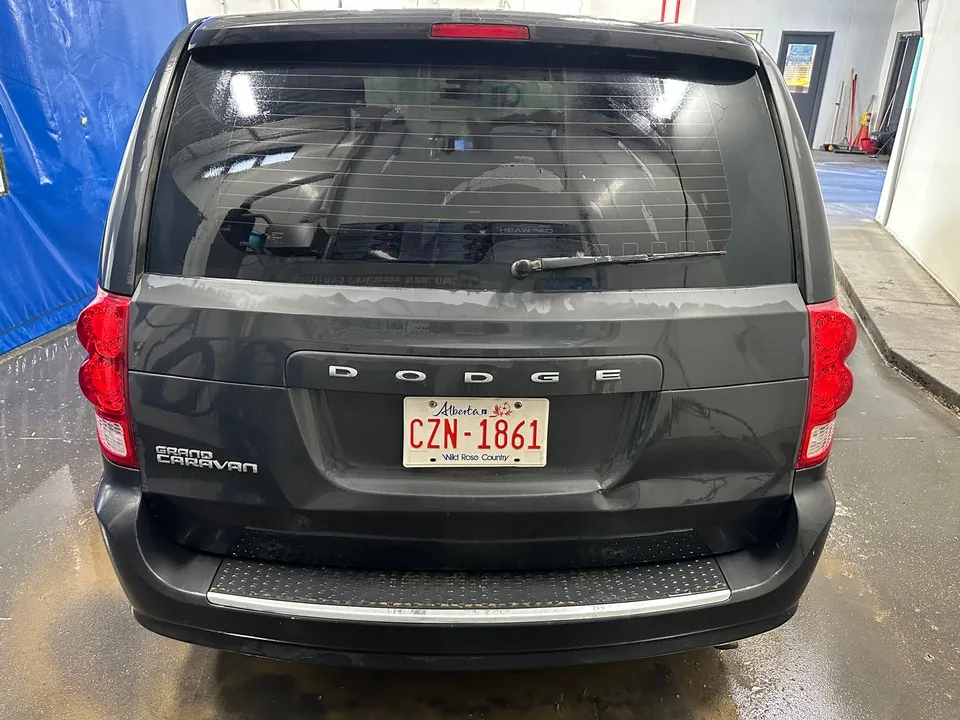 Dodge Grand Caravan 2012 photo 4