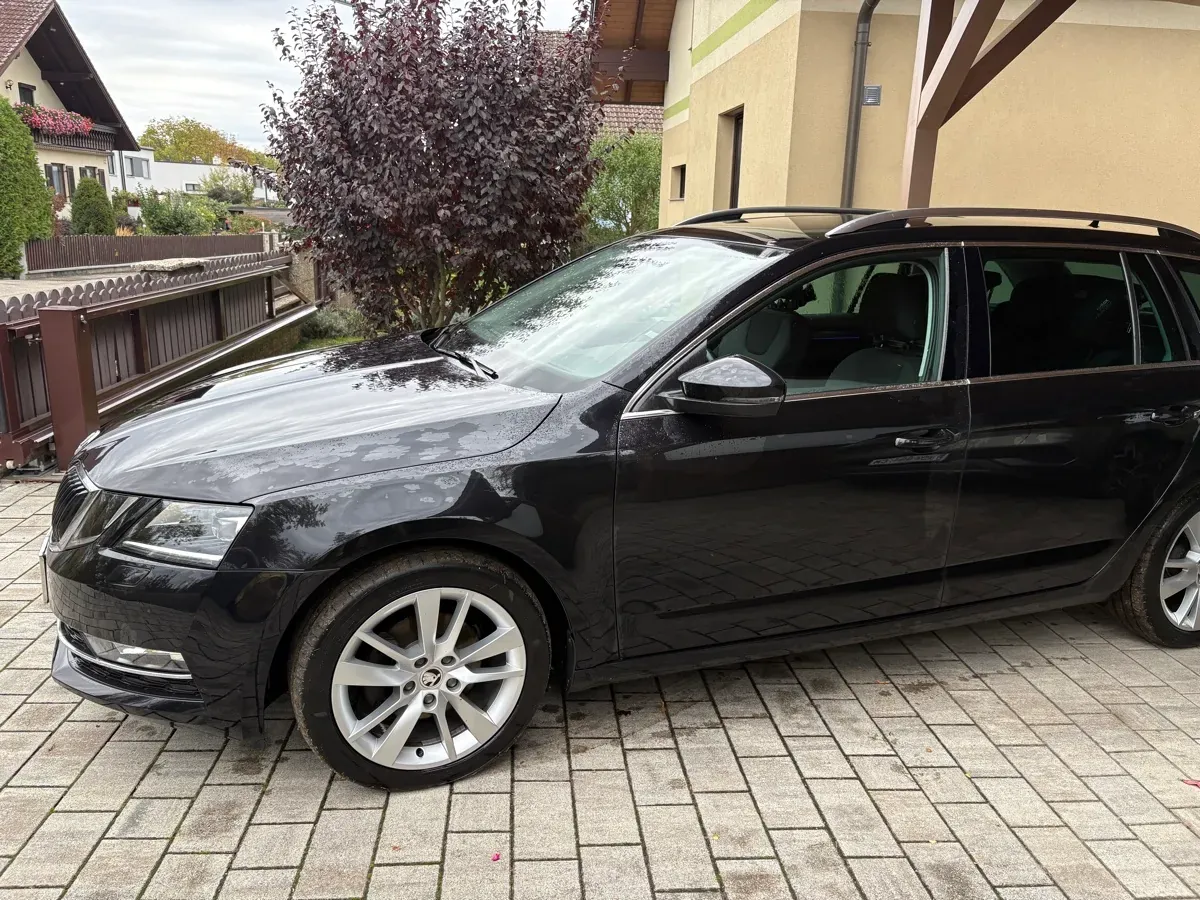 Skoda Octavia 2018 photo 3
