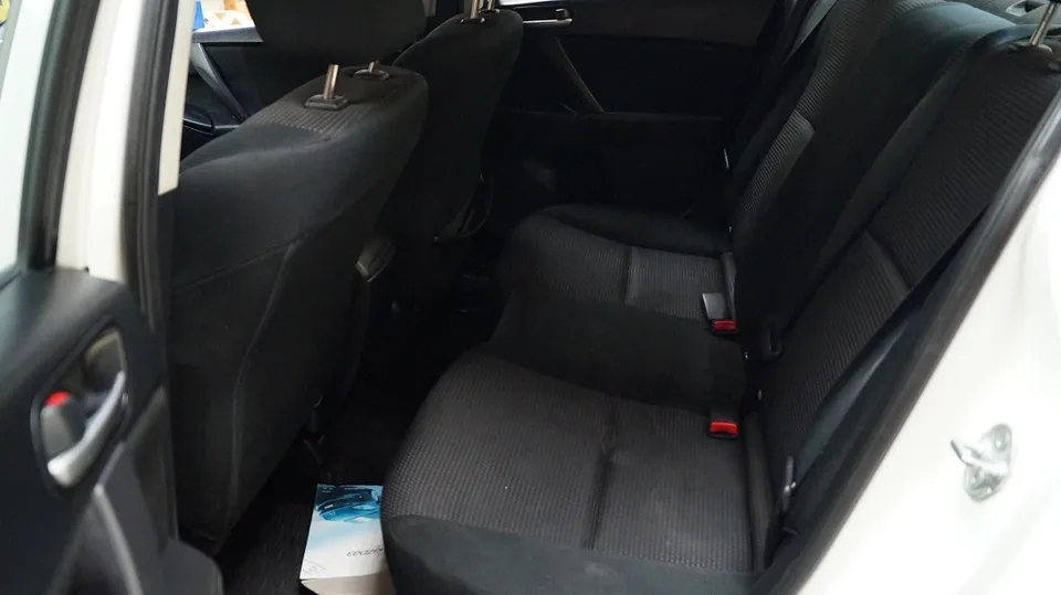 Mazda Mazda3 2013 photo 5