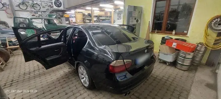 BMW 325I