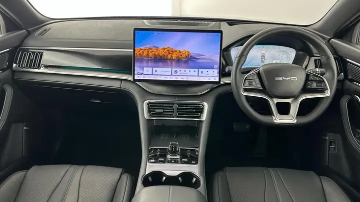 BYD Seal U 2025 photo 5