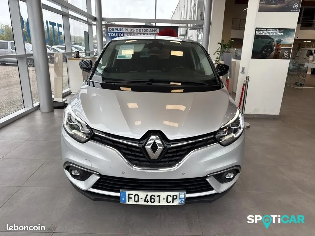 Renault Scenic 2020 photo 2