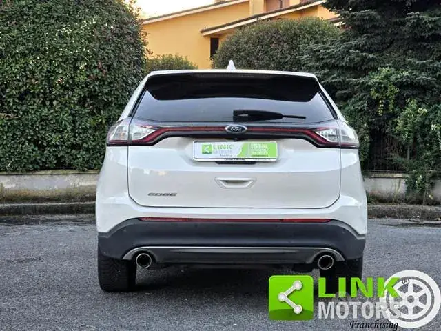Ford Edge 2016 photo 2