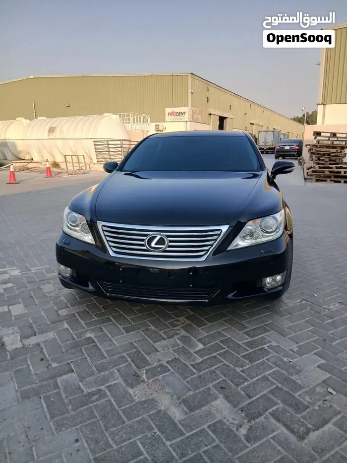 Lexus Ls 2011 photo 2