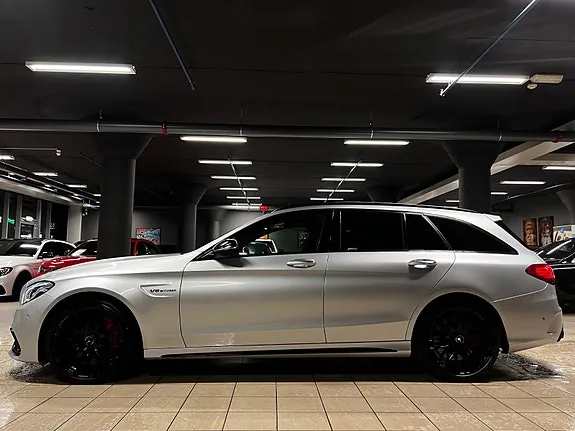 Mercedes-Benz C63 2015 photo 2
