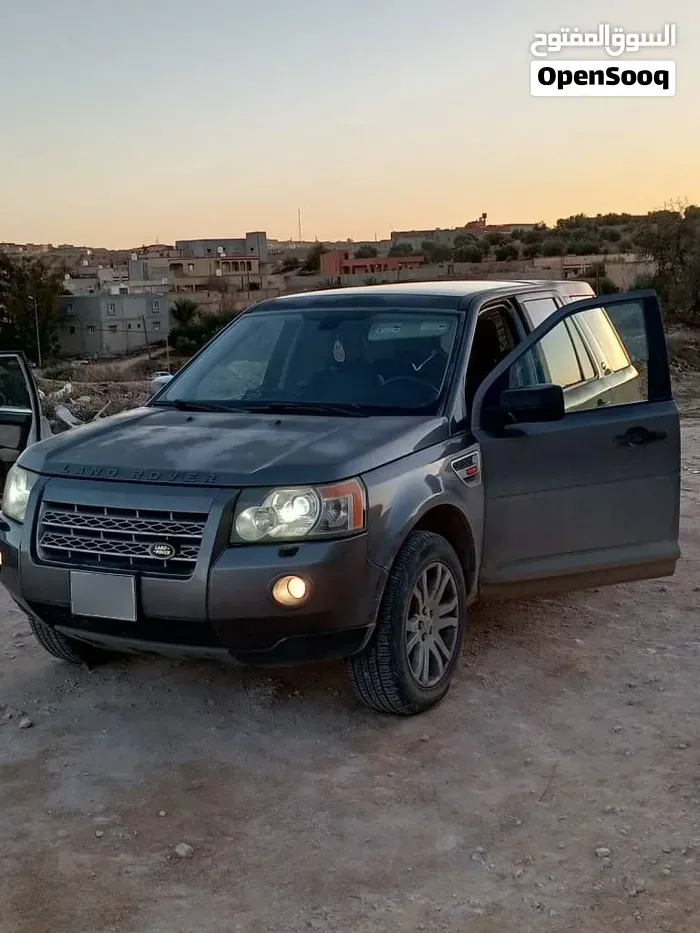 Land Rover Lr2 2008 photo 2
