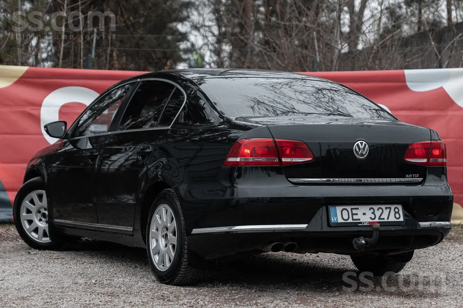 Volkswagen Passat 2012 photo 4