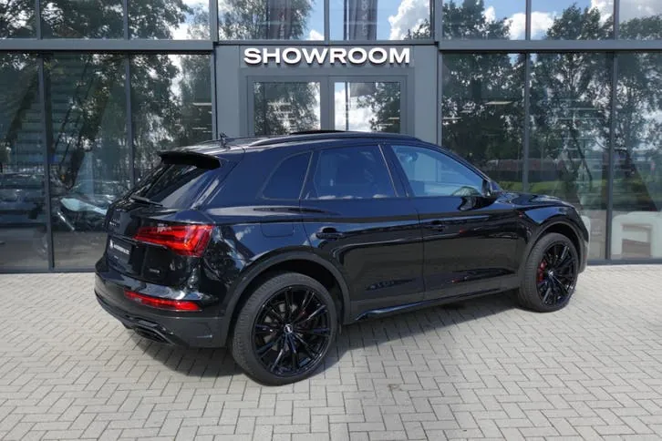 Audi Q5 2023 photo 2