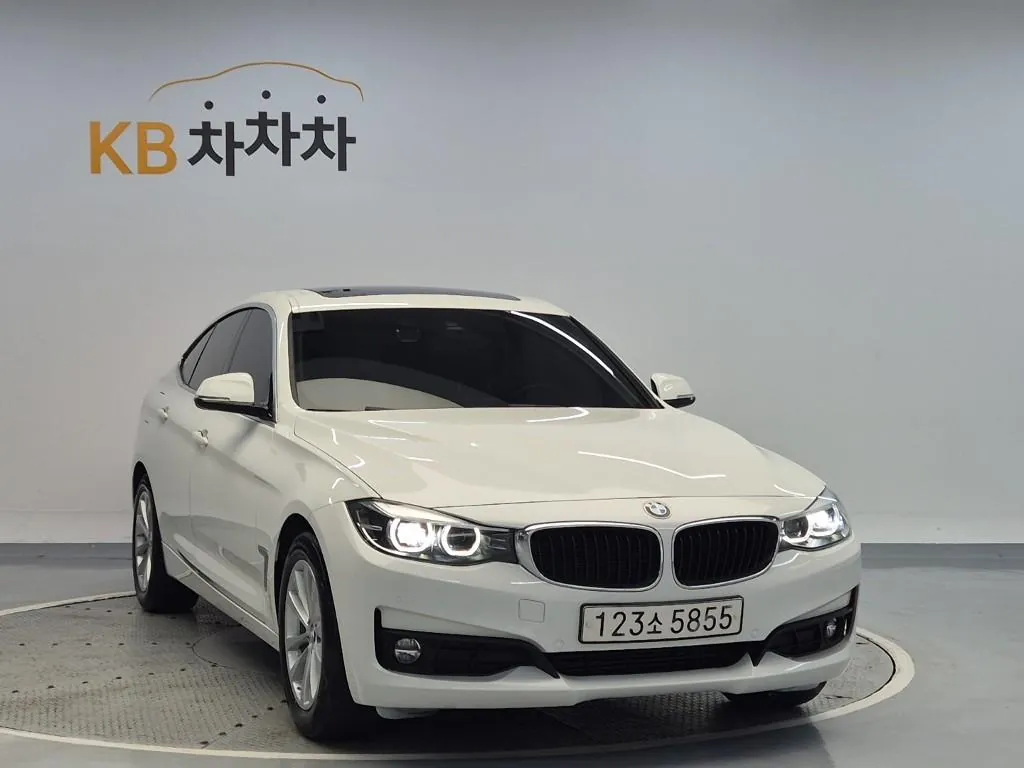 BMW 3 Series Gran Turismo 2020 photo 4