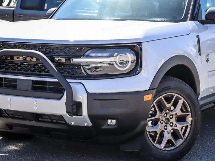 Ford Bronco Sport 2026 photo 2