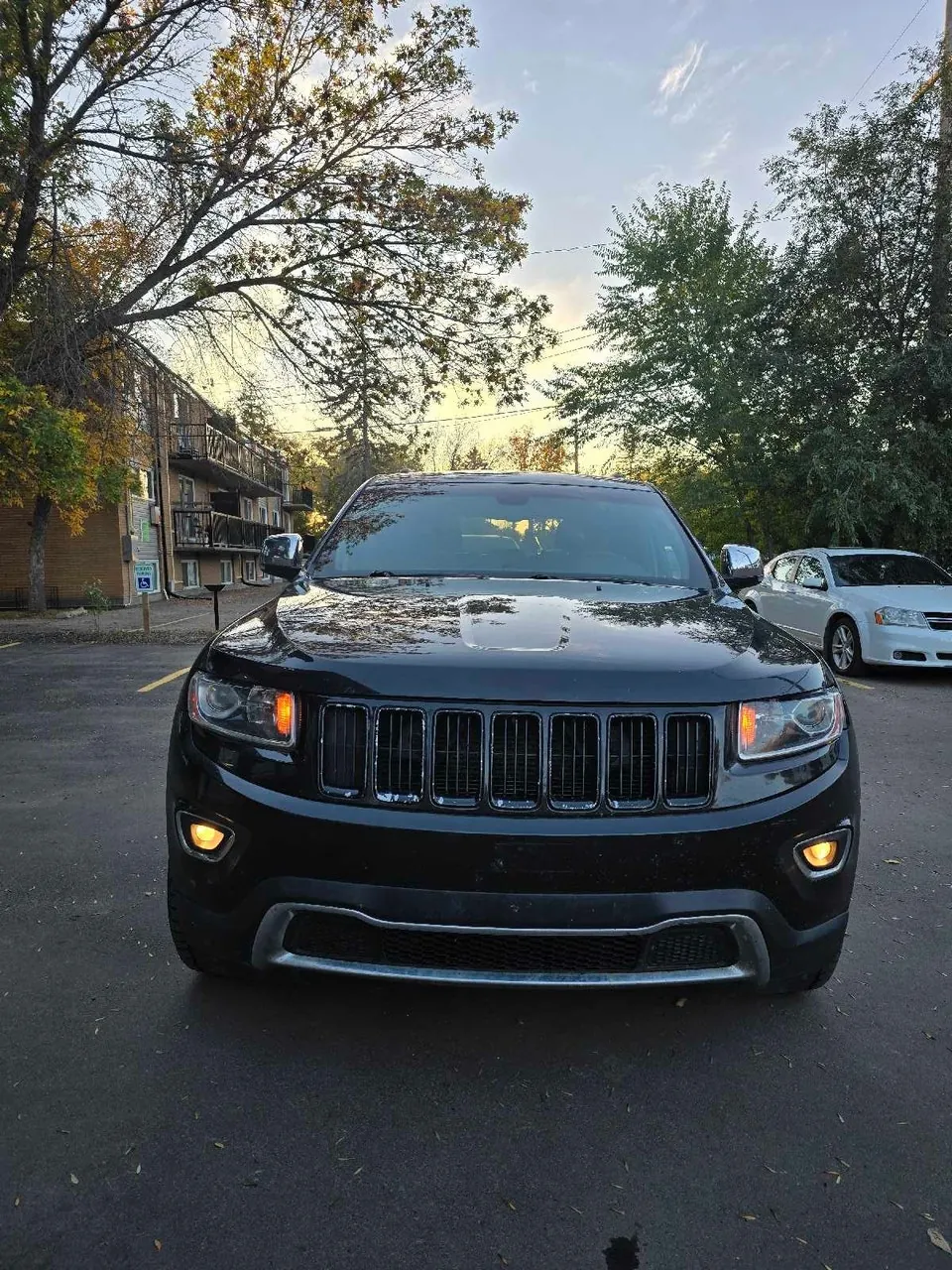 Jeep Grand Cherokee 2014 photo 3