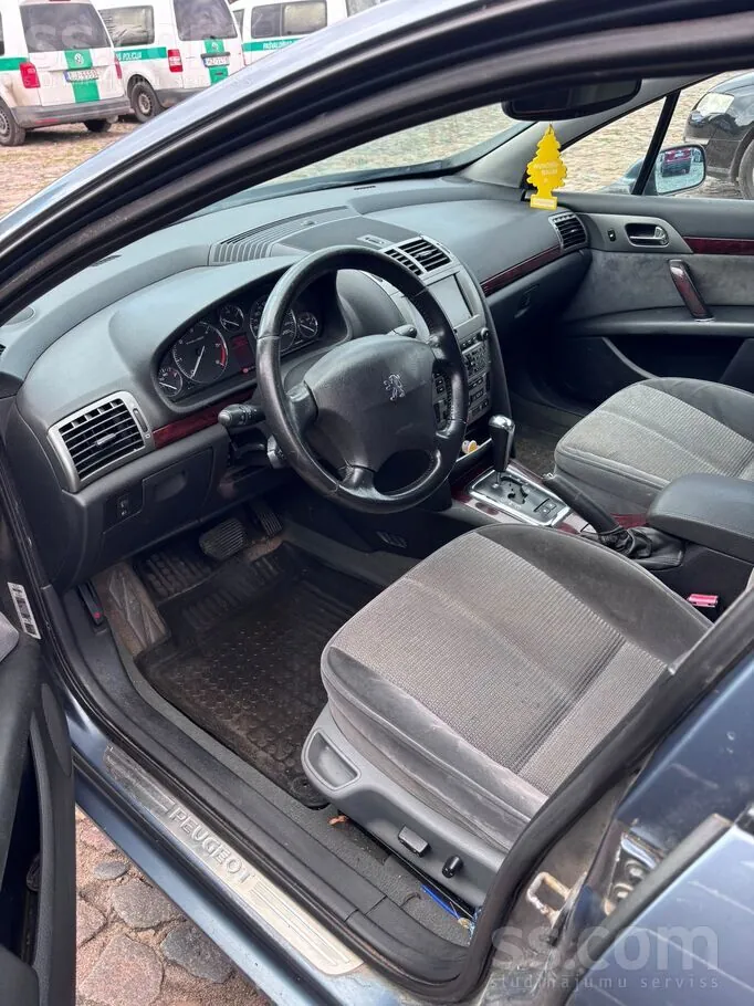 Peugeot 407 2004 photo 4