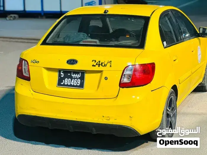 Kia Rio 2010 photo 2