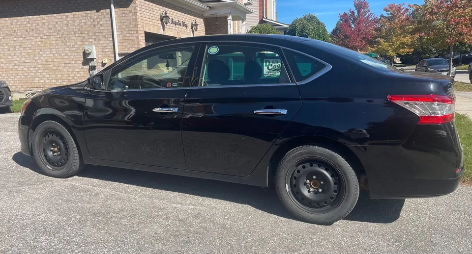 Nissan Sentra 2015 photo 2