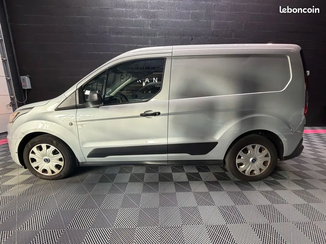 Ford Transit 2020 photo 2