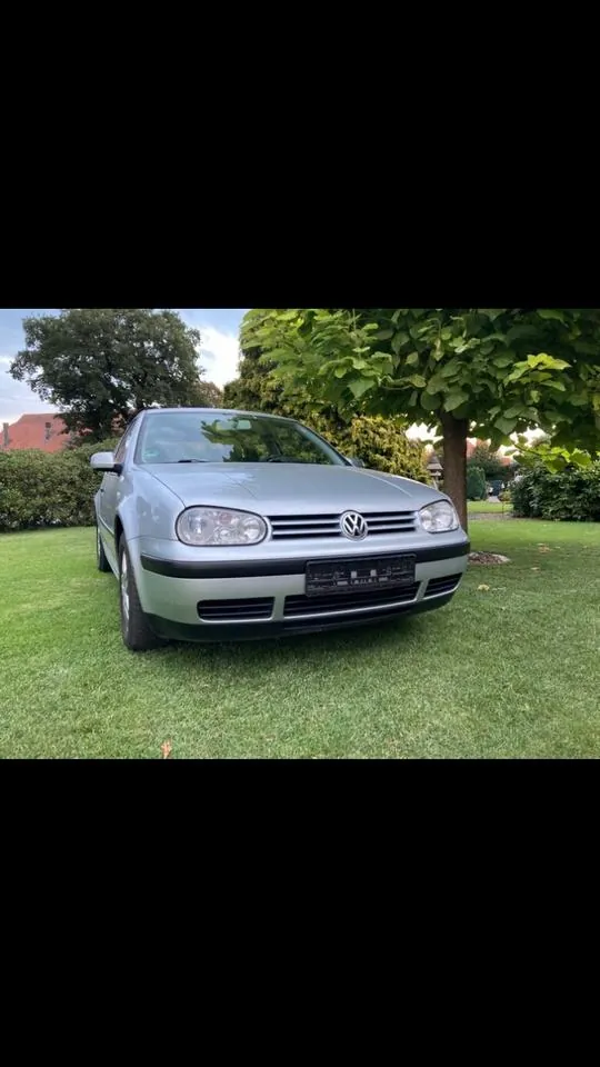 Volkswagen Golf 4