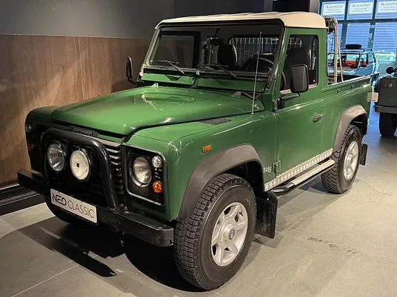 Land Rover Defender 90 1999 photo 2