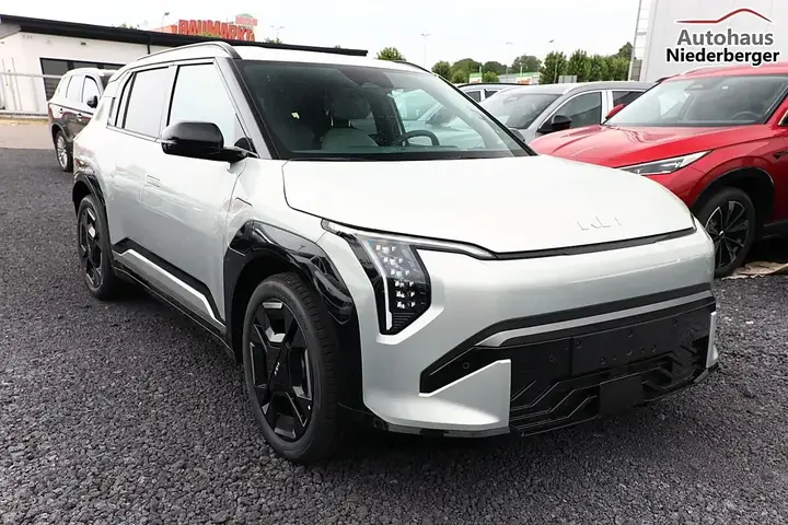 Kia Ev3 2026 photo 2
