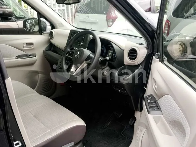 Mitsubishi Ek Wagon 2023 photo 4